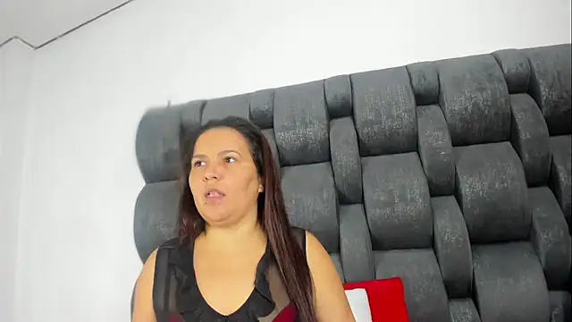 vauroracooper online show from September 13, 2:30 am