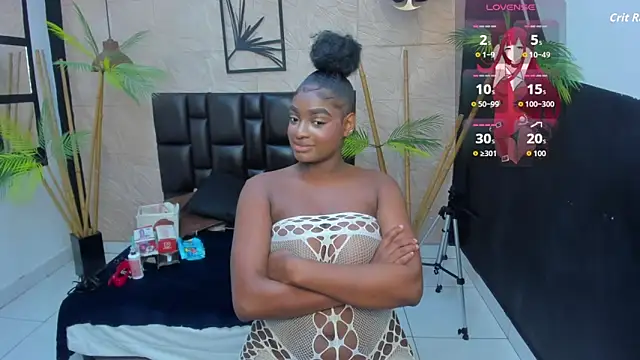 Snapshot of alana_bonny chatting on October 21, 12:42 pm alana bonny online show from October 21, 12:42 pm