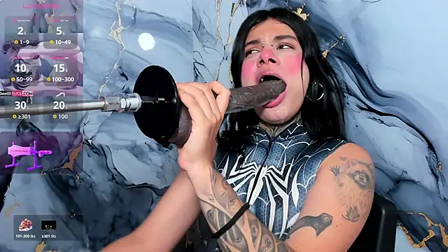 Snapshot of Emily_Evo chatting on October 24, 8:05 pm Emily Evo online show from October 24, 8:05 pm