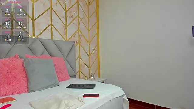 Cassidy 14 online show from January 31, 7:11 pm