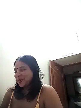 Snapshot of srimasrima chatting on September 19, 4:11 am srimasrima online show from September 19, 4:11 am