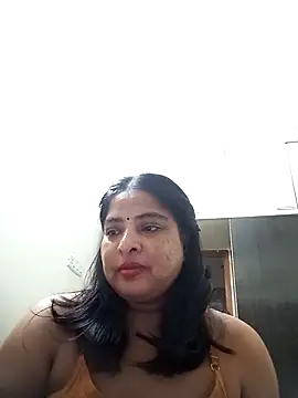 Snapshot of srimasrima chatting on October 5, 9:14 am srimasrima online show from October 5, 9:14 am