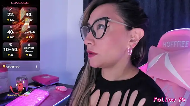 Snapshot of TilaTequila_15 chatting on September 22, 1:42 pm TilaTequila 15 online show from September 22, 1:42 pm