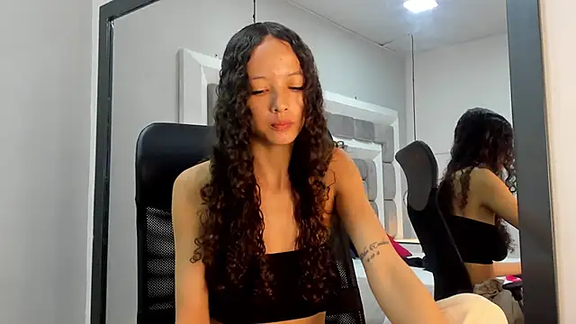 JuliettaBleer online show from October 11, 12:19 pm