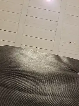 Samantha hotly online show from April 9, 9:15 am