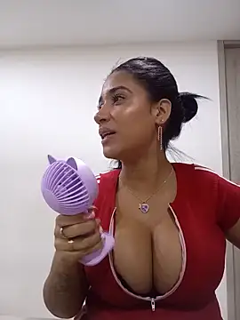 Samantha hotly online show from October 2, 1:27 pm