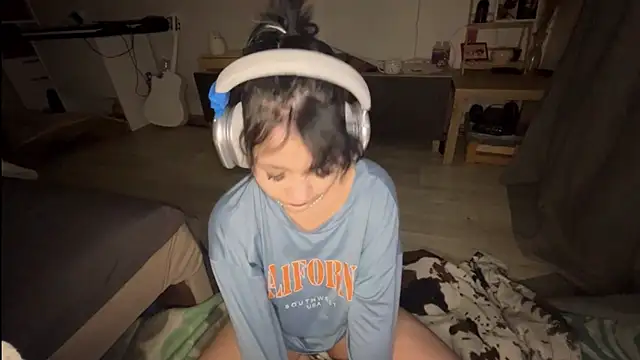 nikoli naw online show from January 18, 12:51 am