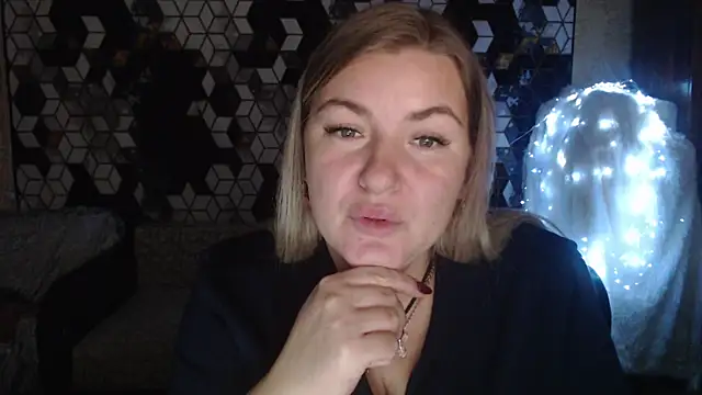 NikaSkylink online show from November 21, 8:22 pm