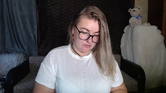 NikaSkylink online show from October 20, 3:53 am