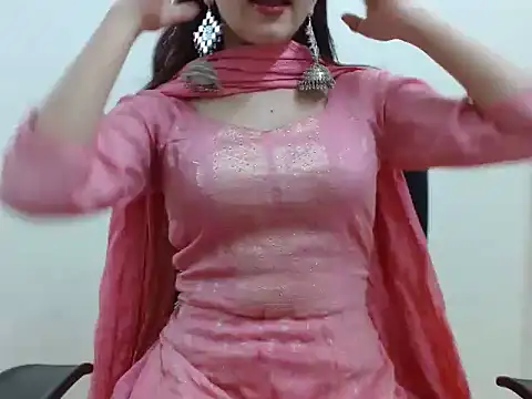 Snapshot of its_rida chatting on October 16, 1:30 am its rida online show from October 16, 1:30 am