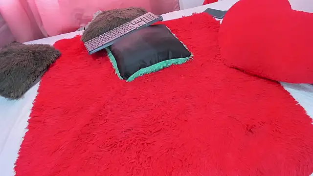 lanastone86 online show from September 24, 4:50 pm