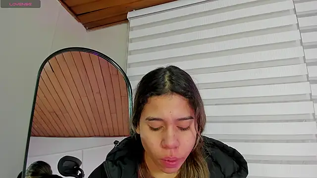 Rachell criss online show from December 21, 4:06 am