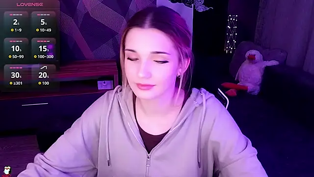 Sandy Belle online show from October 16, 9:17 pm