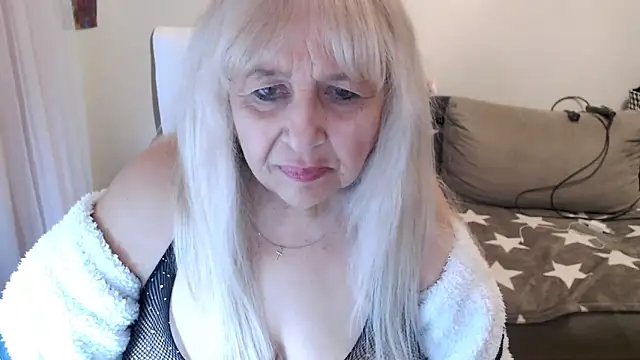 Snapshot of SusiLifeXXX chatting on October 2, 10:59 pm SusiLifeXXX online show from October 2, 10:59 pm