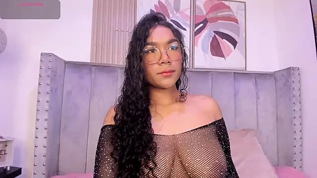 Seshat Hitt online show from September 26, 3:26 am