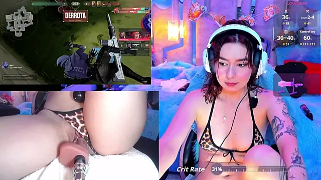 Snapshot of NicoleFerrel chatting on October 6, 3:29 pm NicoleFerrel online show from October 6, 3:29 pm