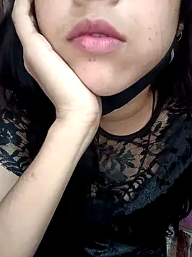 Queen Pooja7 online show from October 24, 4:03 pm