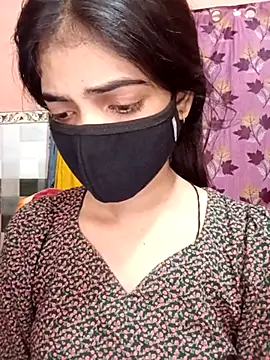 Queen Pooja7 online show from October 9, 5:28 pm