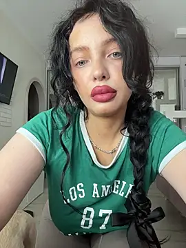 Snapshot of Hannah_xBaby chatting on November 2, 10:07 am Hannah xBaby online show from November 2, 10:07 am