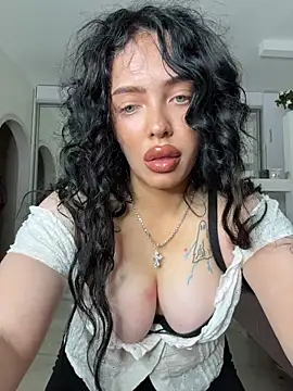 Snapshot of Hannah_xBaby chatting on October 31, 12:09 pm Hannah xBaby online show from October 31, 12:09 pm