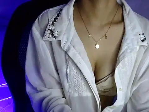 Shizuka 11 online show from September 28, 7:19 pm