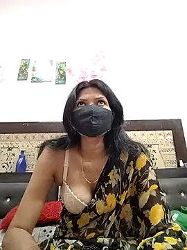 Yourhotsweetgirl online show from October 16, 4:15 am