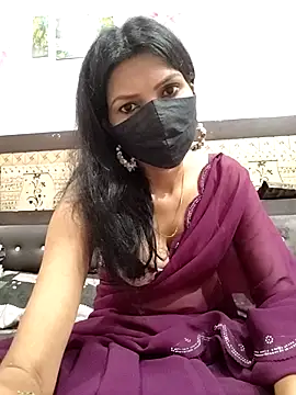 Yourhotsweetgirl online show from September 14, 6:17 pm