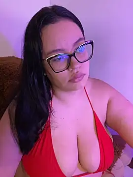 Snapshot of Emily_Taylor2 chatting on October 11, 2:16 am Emily Taylor2 online show from October 11, 2:16 am