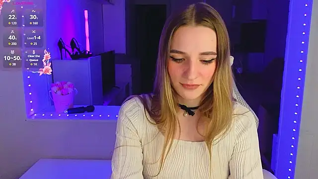 Elsa wow online show from March 15, 11:18 pm