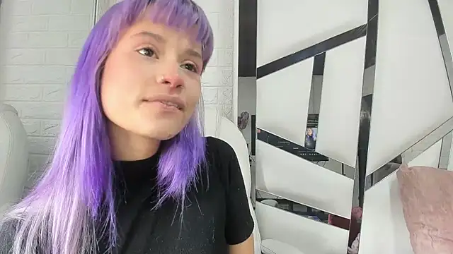 Snapshot of barbieambar chatting on October 1, 1:27 pm barbieambar online show from October 1, 1:27 pm