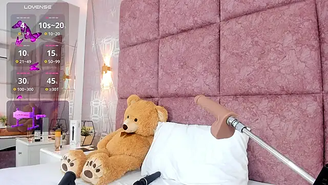 Snapshot of AmyStar1 chatting on October 2, 1:49 pm AmyStar1 online show from October 2, 1:49 pm