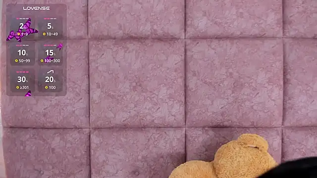 Snapshot of AmyStar1 chatting on September 23, 1:09 pm AmyStar1 online show from September 23, 1:09 pm