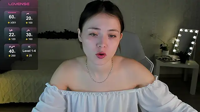 Snapshot of ArleneThomas chatting on October 14, 1:03 pm ArleneThomas online show from October 14, 1:03 pm