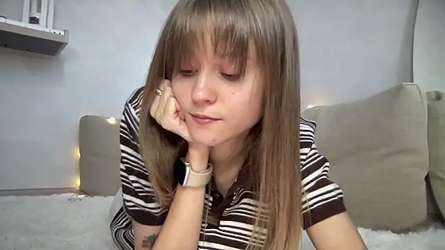 JulietSensation online show from September 12, 2:24 pm
