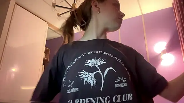 LinaMoonBlessed online show from March 22, 12:22 pm