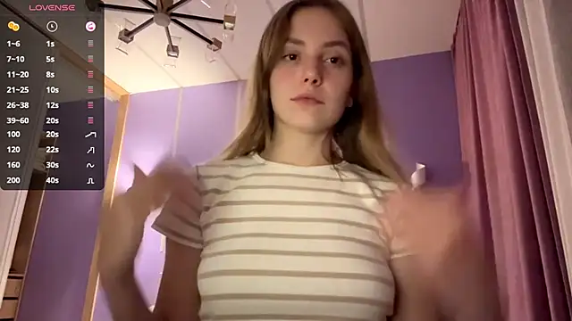 LinaMoonBlessed online show from October 17, 1:47 pm