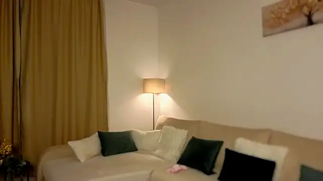 aerisblue online show from September 30, 7:41 pm