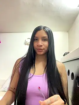 Snapshot of Danny_gonza chatting on October 4, 12:16 am Danny gonza online show from October 4, 12:16 am