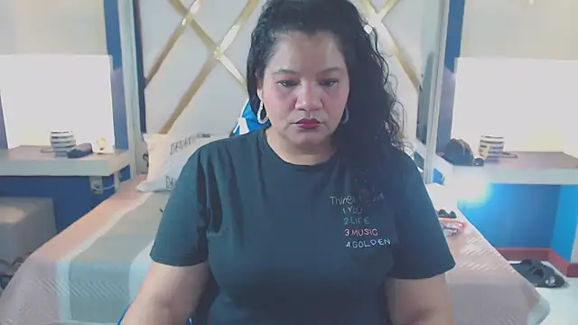 Snapshot of May_fk chatting on October 2, 3:11 am May fk online show from October 2, 3:11 am