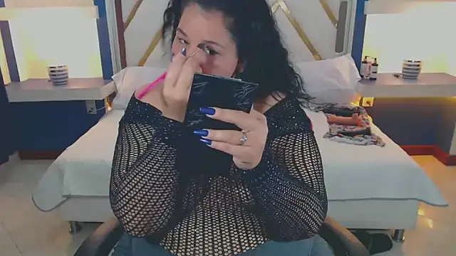 Snapshot of May_fk chatting on October 24, 4:52 am May fk online show from October 24, 4:52 am