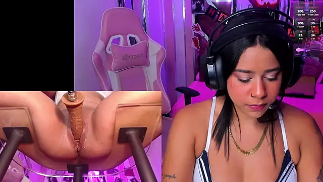 Snapshot of Gina_Kurt chatting on October 29, 3:55 am Gina Kurt online show from October 29, 3:55 am