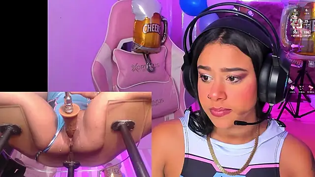 Snapshot of Gina_Kurt chatting on September 30, 3:45 am Gina Kurt online show from September 30, 3:45 am