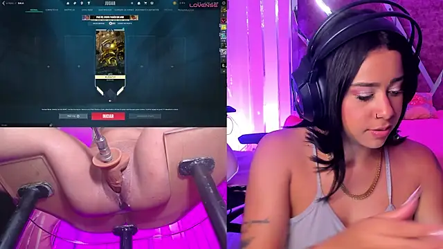 Snapshot of Gina_Kurt chatting on September 23, 2:43 am Gina Kurt online show from September 23, 2:43 am