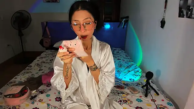 Anais lux online show from June 6, 12:39 am