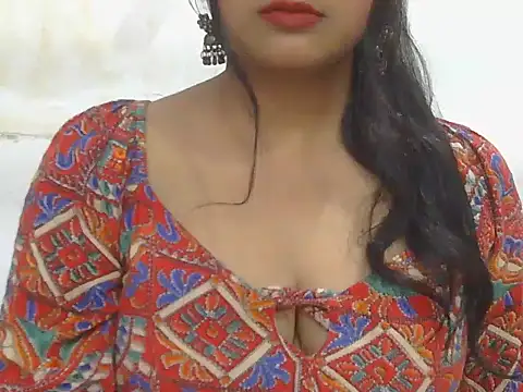 POOJA 199 online show from November 4, 9:47 am