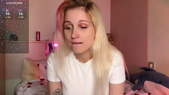  Annabel Myr  online show from October 8, 11:36 am