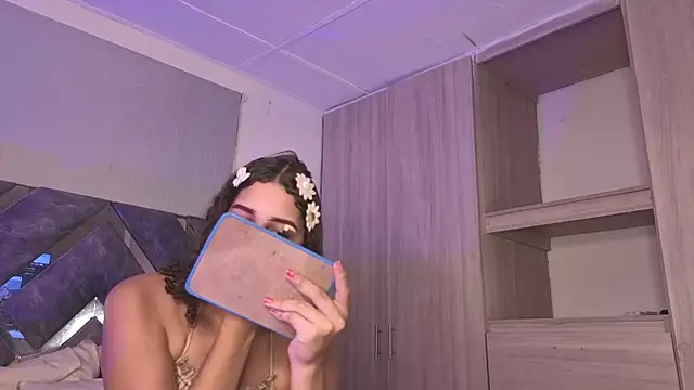 candice777 online show from December 5, 2:18 pm