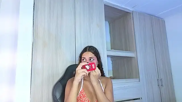 candice777 online show from April 1, 3:20 pm