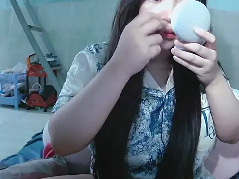 Lily3322 online show from March 18, 6:46 pm