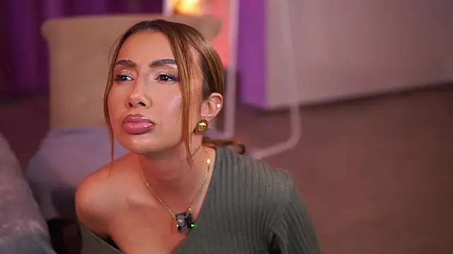 ZennySings online show from December 1, 1:03 pm